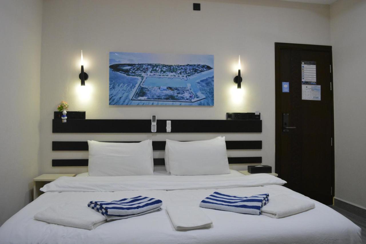 Hotel Infinity Dhiffushi Exterior foto